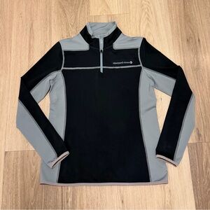 Vineyard Vines Women’s Performance Black and Gray Pullover size Medium